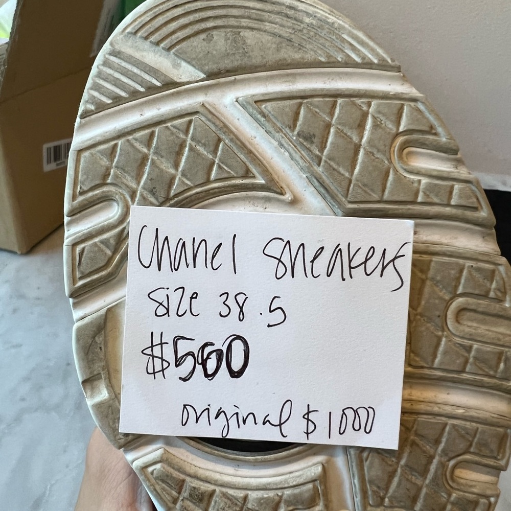 CHANEL Beige and White Sneakers - Picture 5 of 9